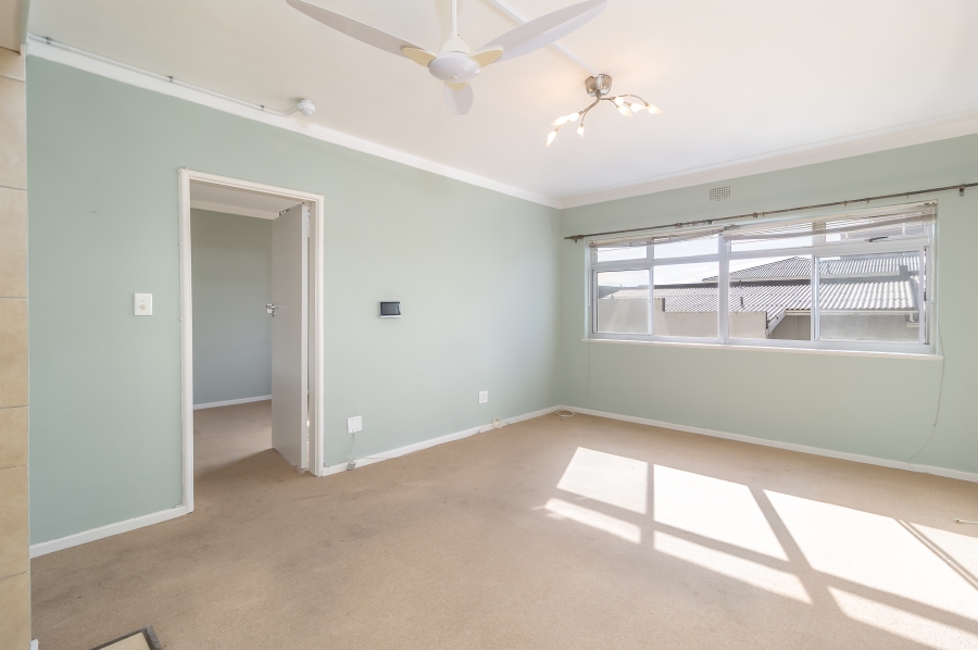 1 Bedroom Property for Sale in Mouille Point Western Cape